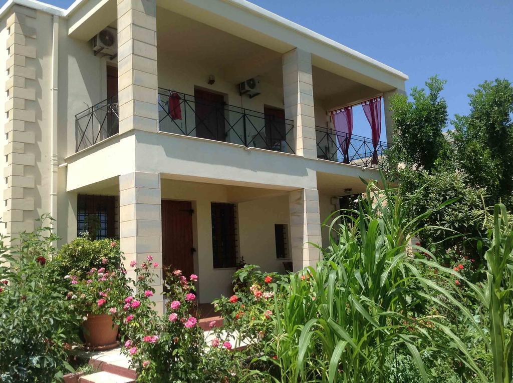 The Garden Villas Máleme Luaran gambar