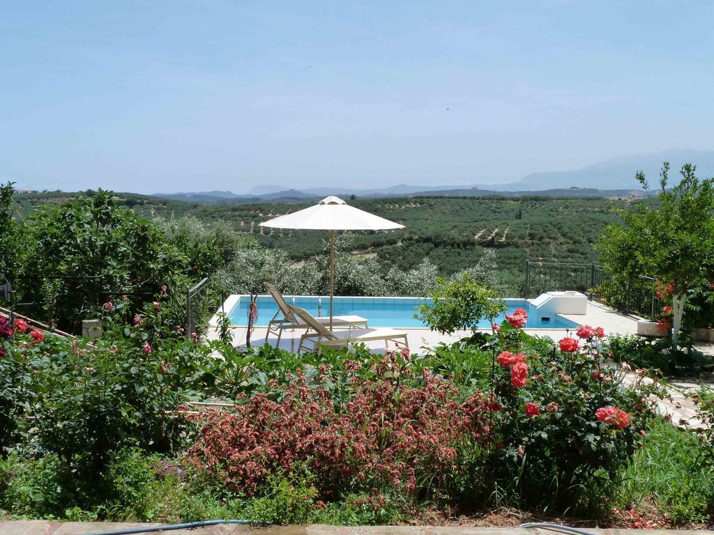 The Garden Villas Máleme Luaran gambar